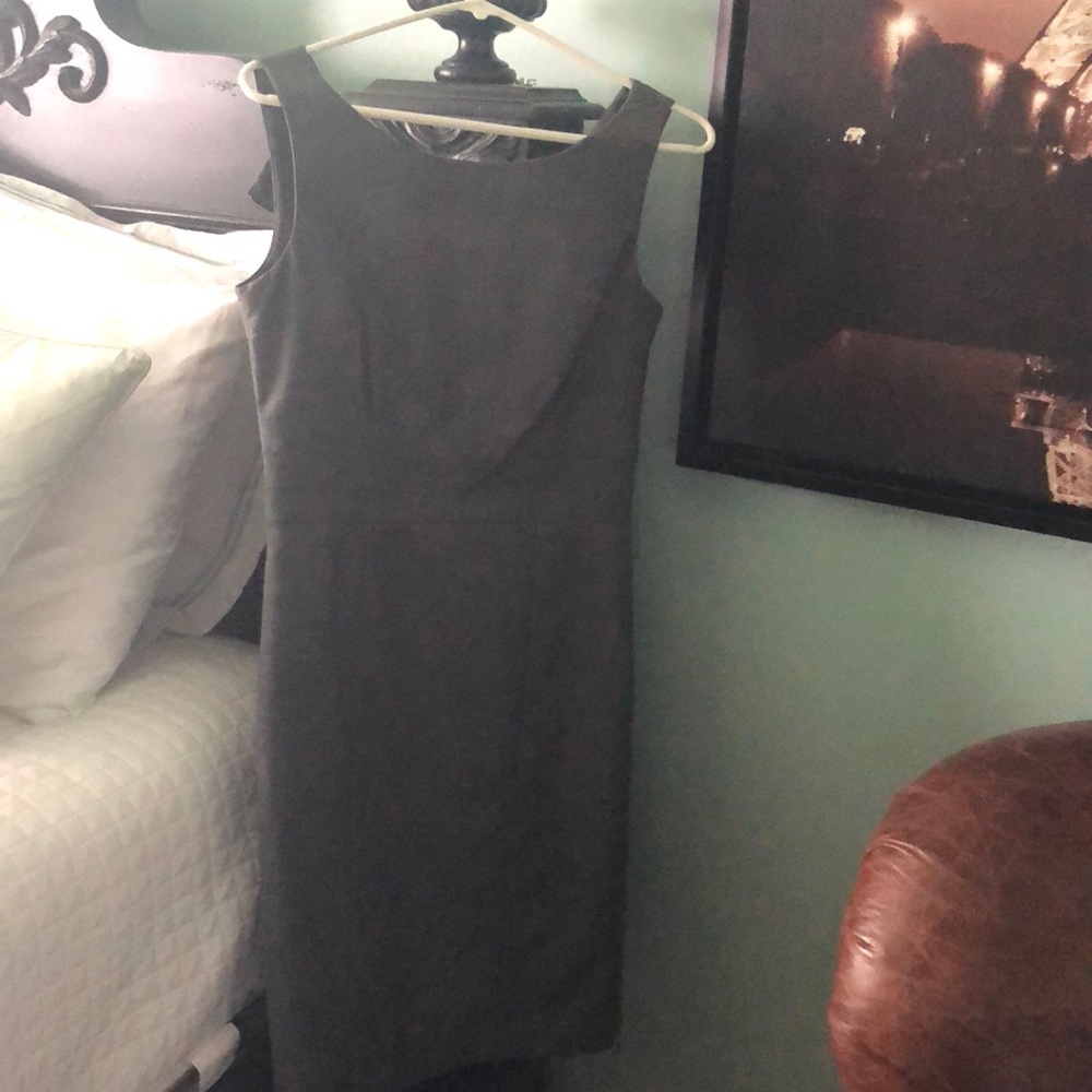 Comes with pink belt